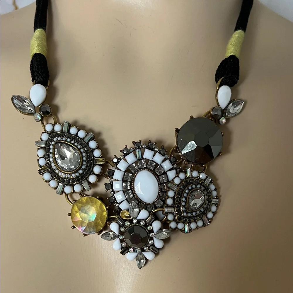 * Betsey Johnson Black and White Statement Necklace